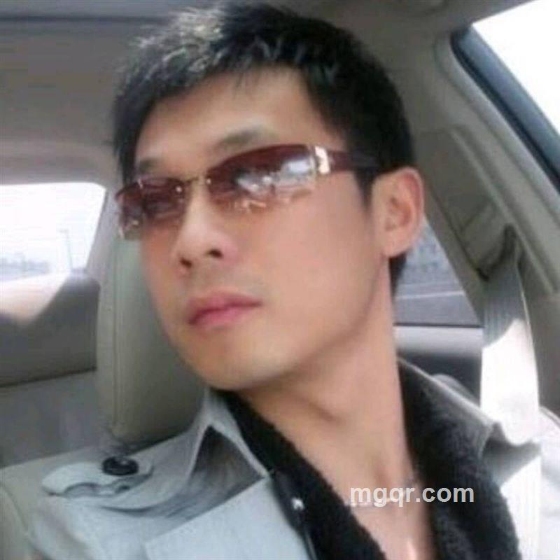 小小表哥的头像