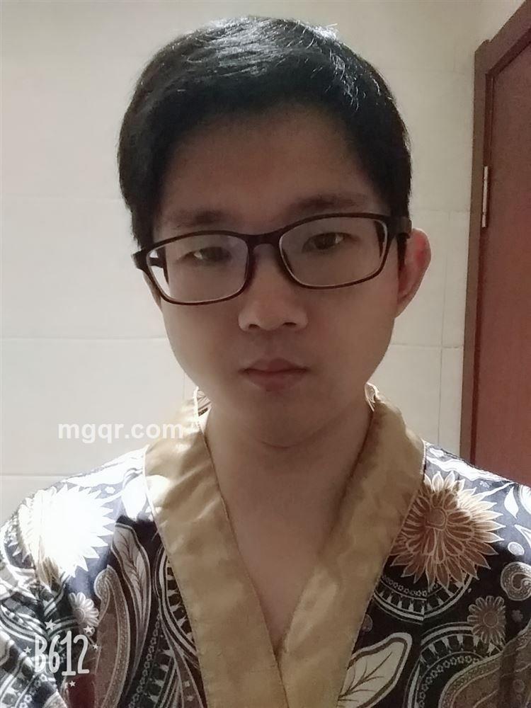 帅气的兵长的头像