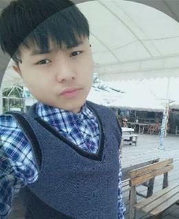 华华歌者的头像