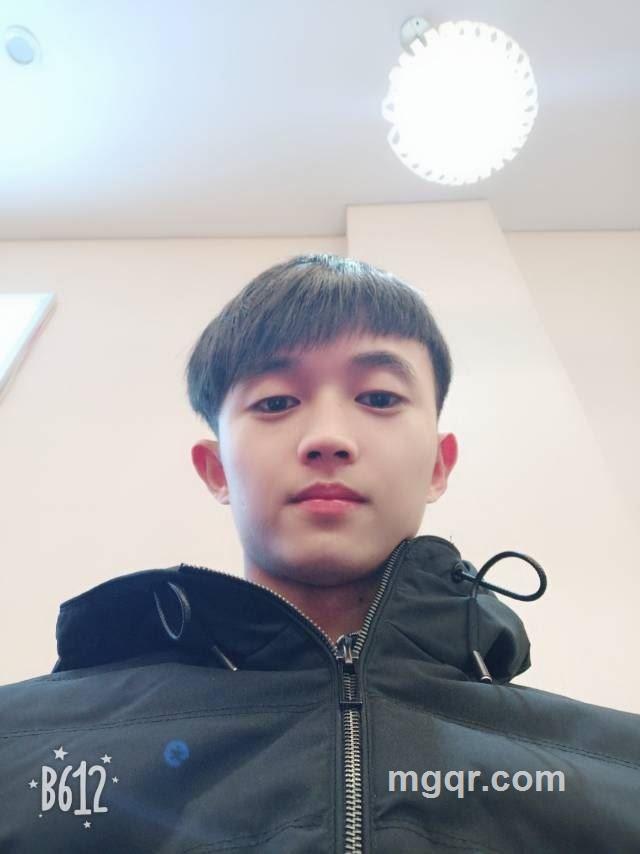 芳华的头像