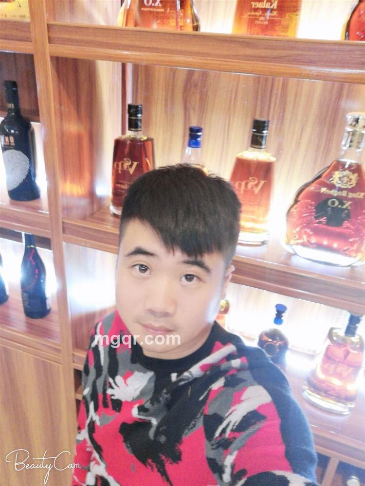 阳光男孩的头像