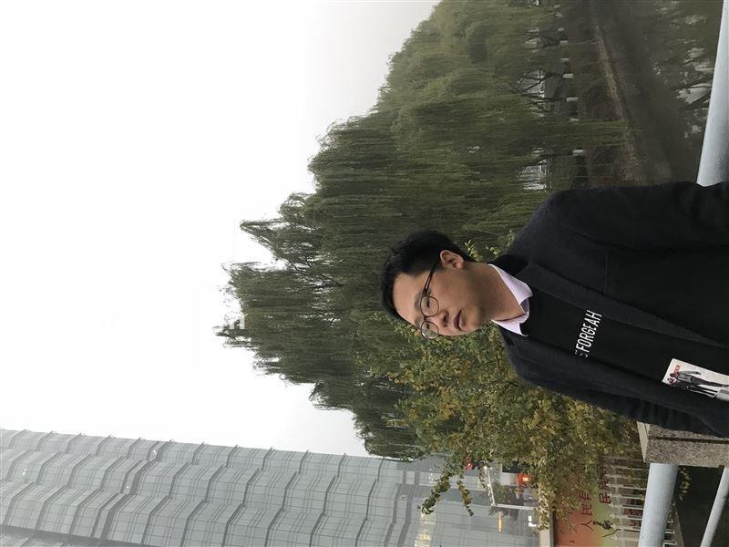 只求有缘人的头像