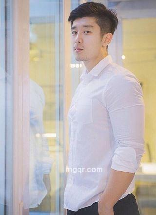 差一步距离的头像