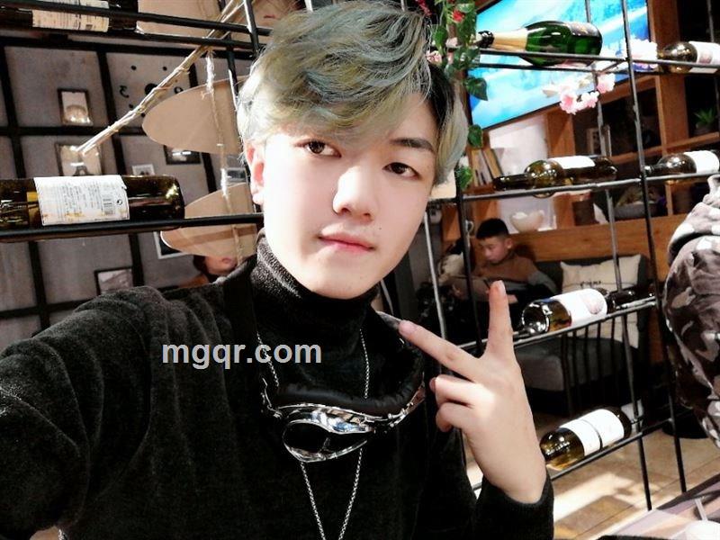 潮牌达达的头像