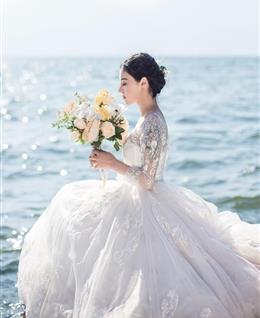 守护着善良的头像