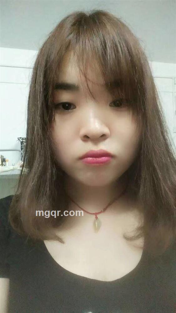 寂寞的夜有点难耐