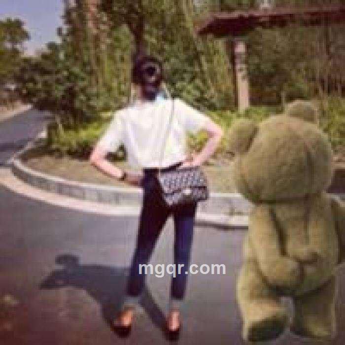 小猪爱笑^的头像