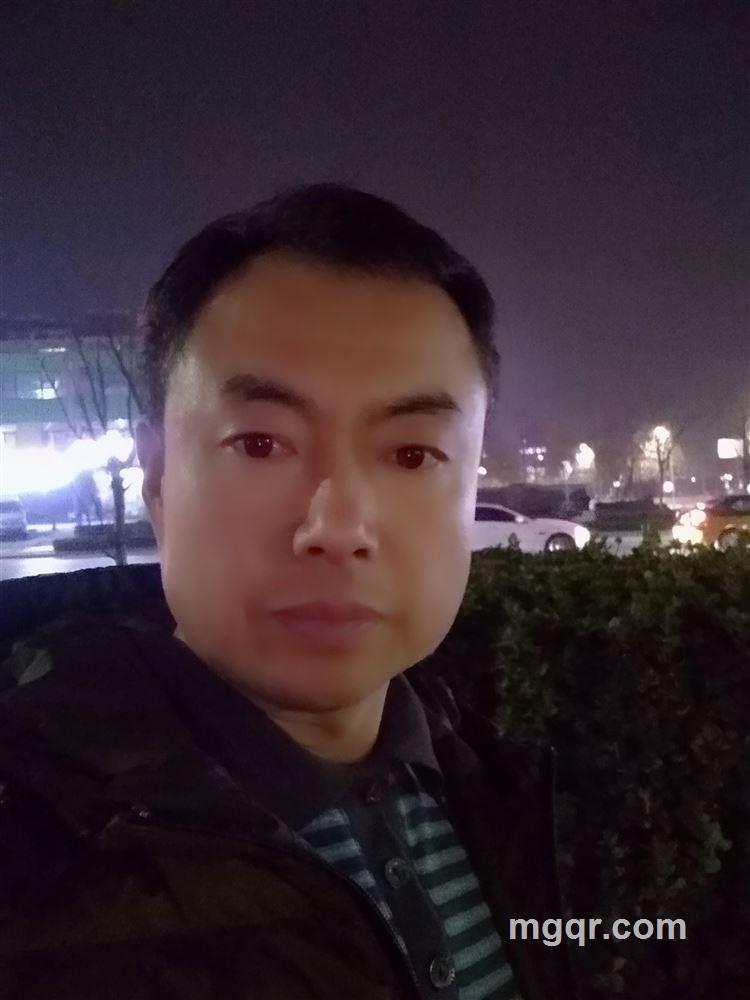 真心实意的头像