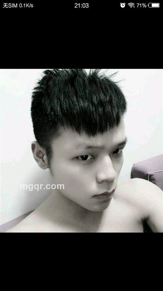 夜空里的风的头像