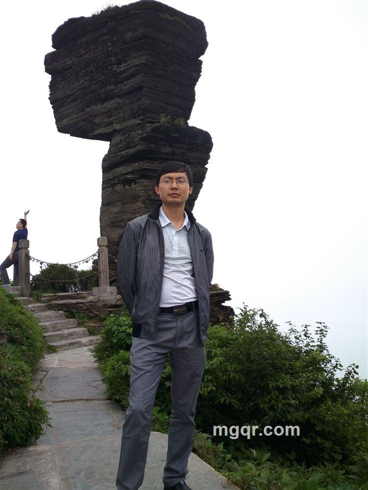 无需回首的头像