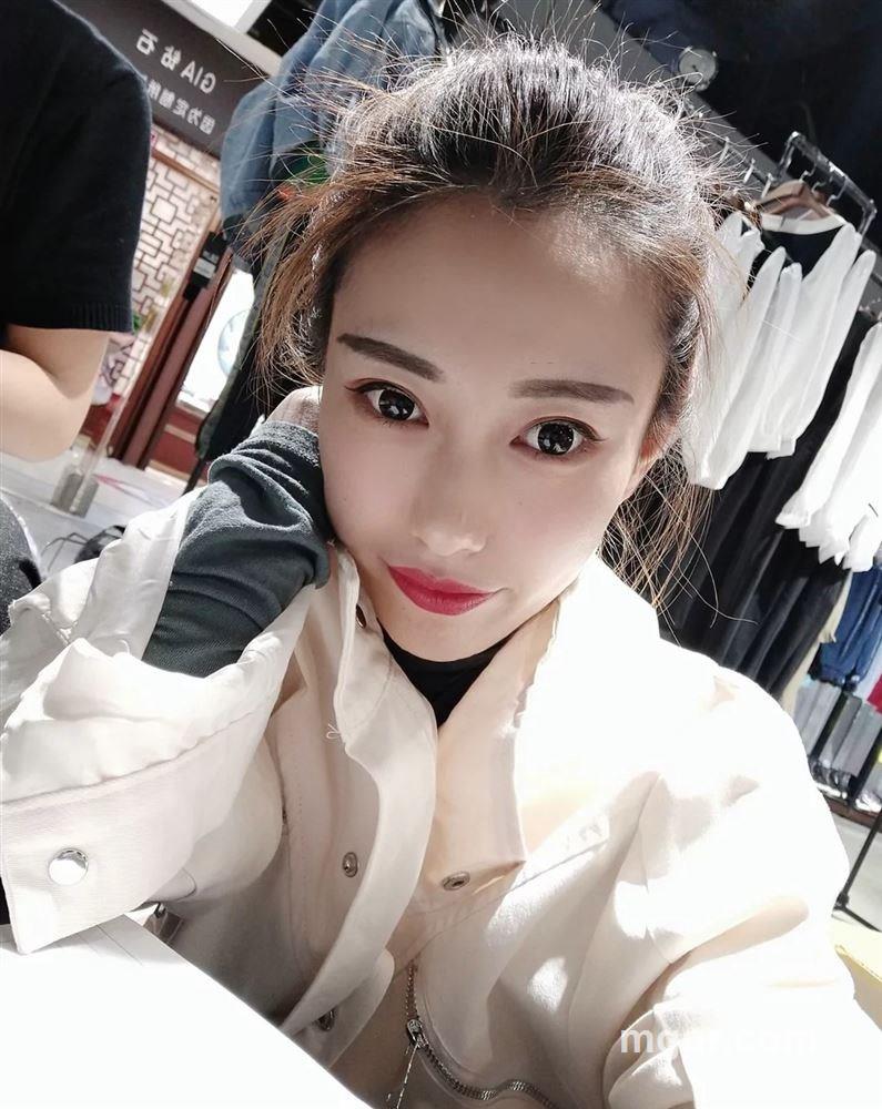 小仙雯的头像