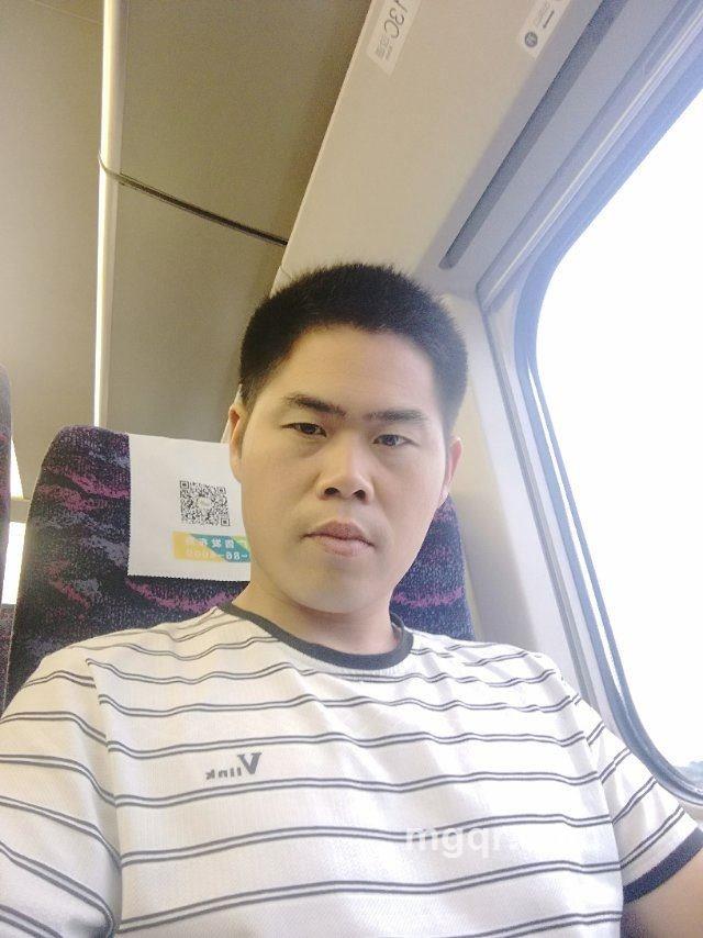 左手指月的头像