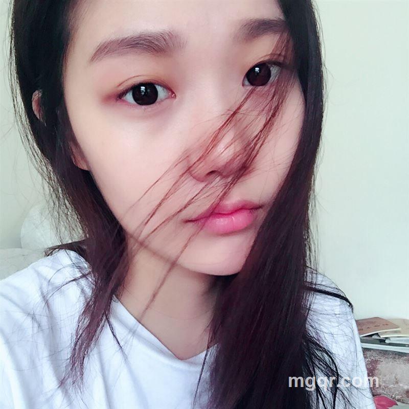 默然浅笑的头像