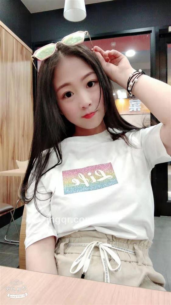 村里小花的头像