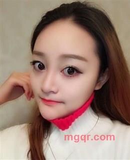 雨夜下的猫的头像