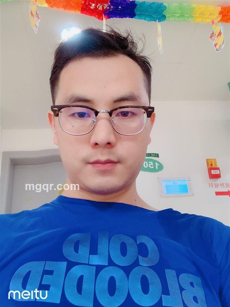 流浪的18号的头像