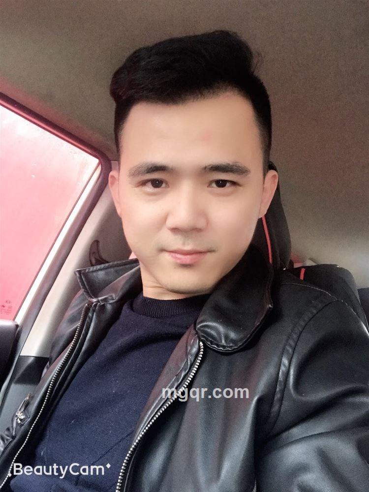 佰易兴的头像