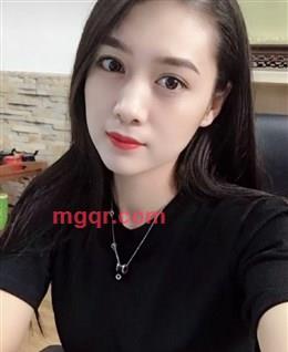 黑眼圈少女的头像