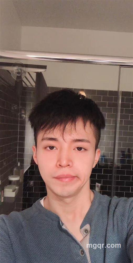 越哥哥的头像