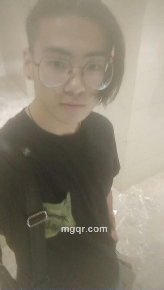 午夜阳光的头像