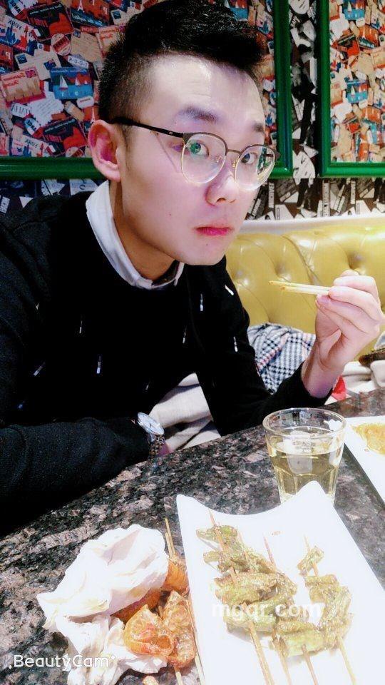 专一星伴侣的头像