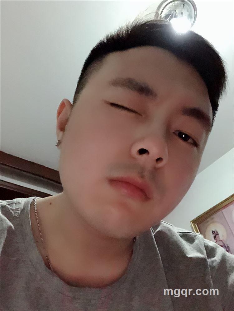 酋戴肘的头像