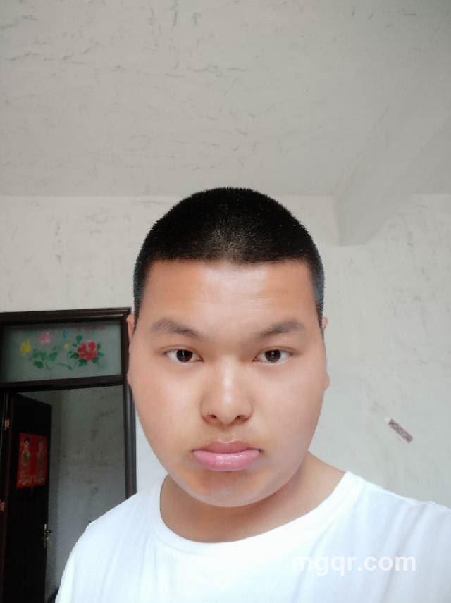 ヾ︷浅色年华的头像