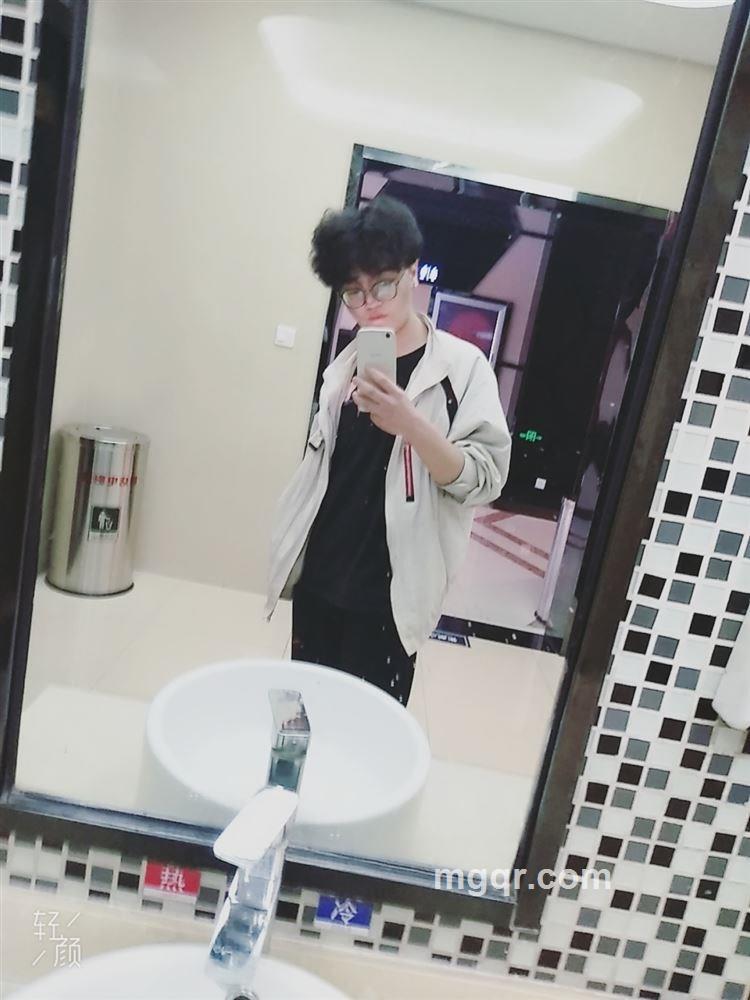 寂寞的人的头像