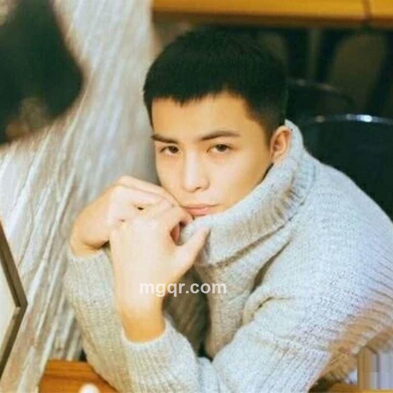 思念两三人的头像