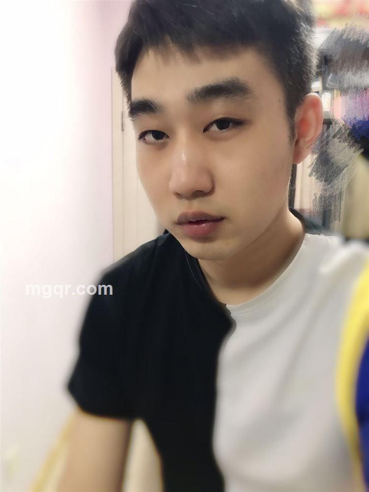 男子一人的头像