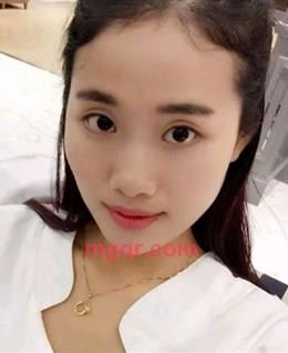 素颜眼里的头像