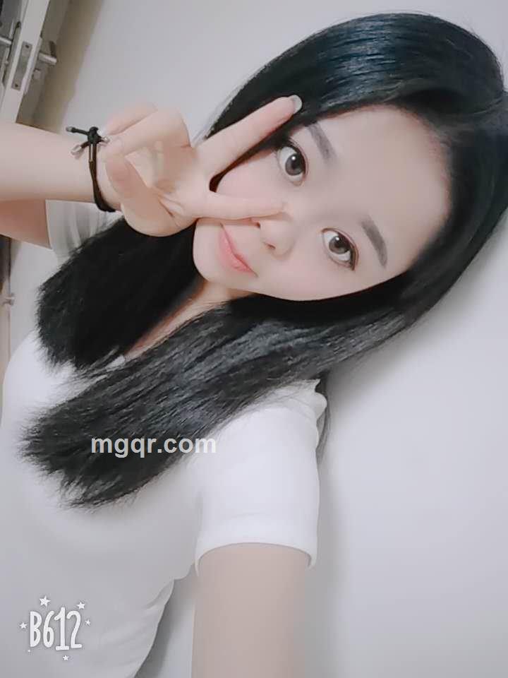 小小女孩的头像