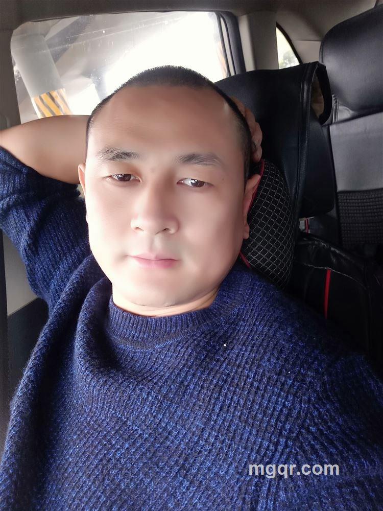 兜兜里有钱的头像