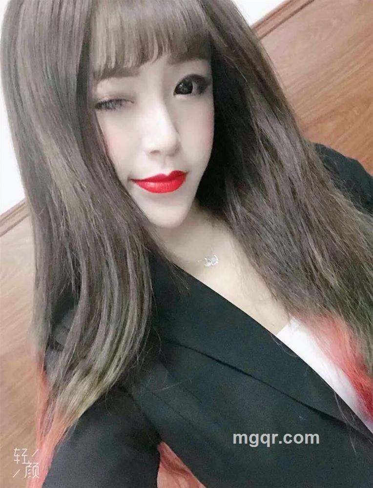 爱诗诗呀的头像