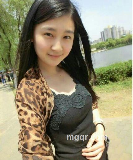 穿裙子女孩纸的头像