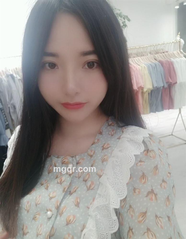 只想有个人疼的头像