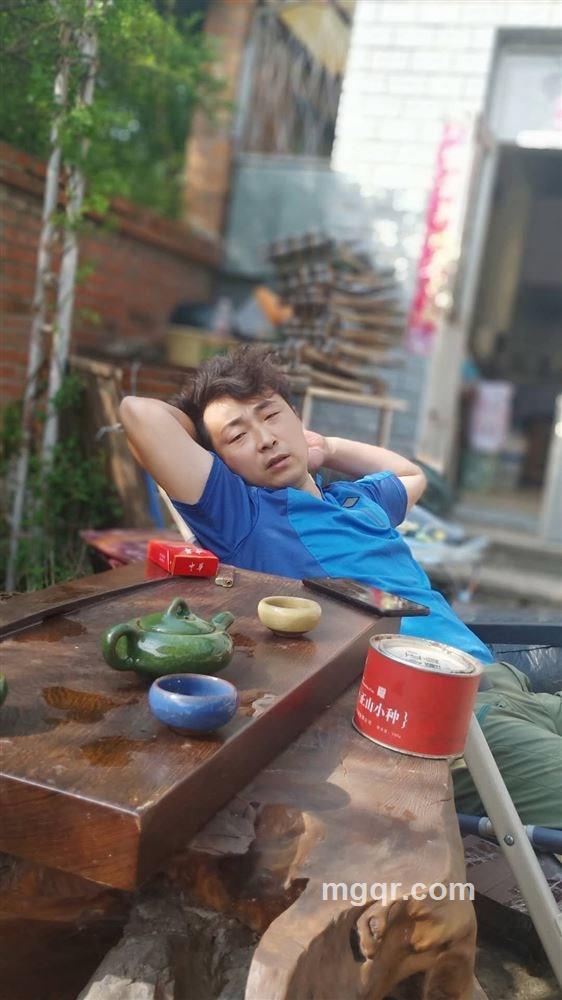 骄阳似火的头像