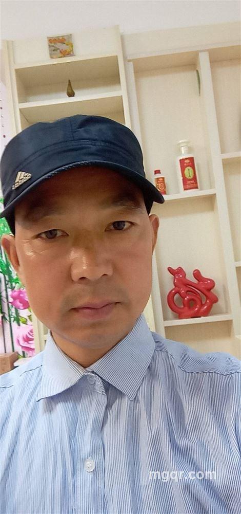 阳光男儿 靠自己的头像