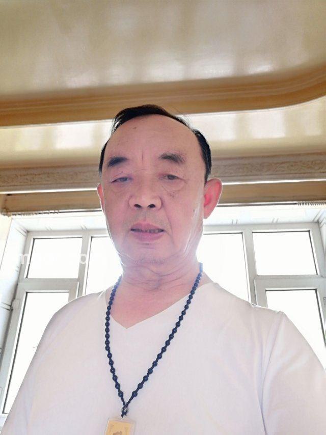 满杨外公的头像