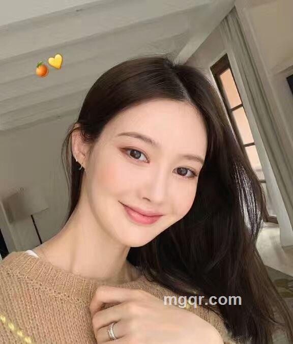 蜂雨花的默契的头像