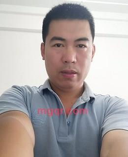 爱添水的狗狗的头像