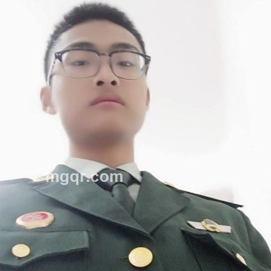 那个男孩的头像