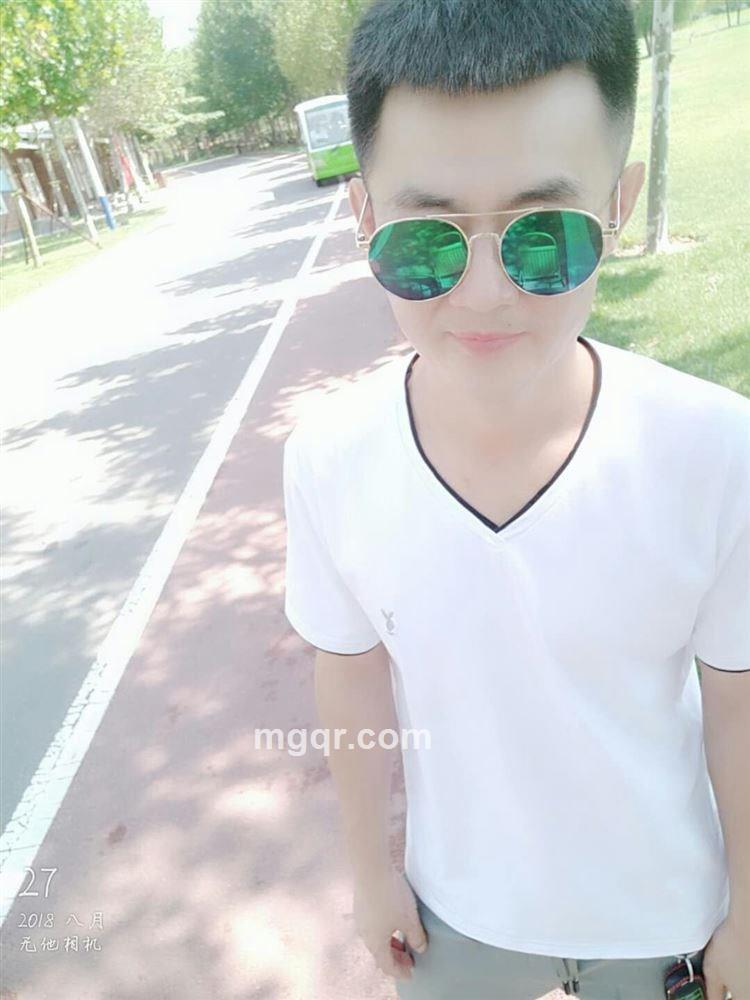 慕容易阳的头像