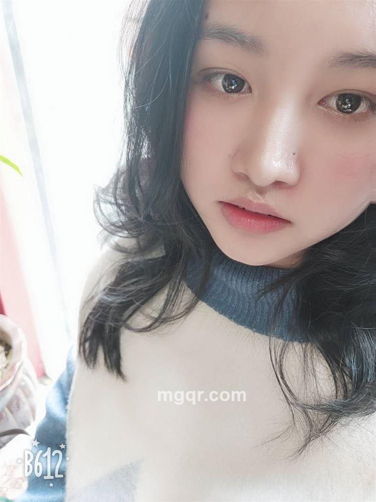 彩虹蛋糕的头像