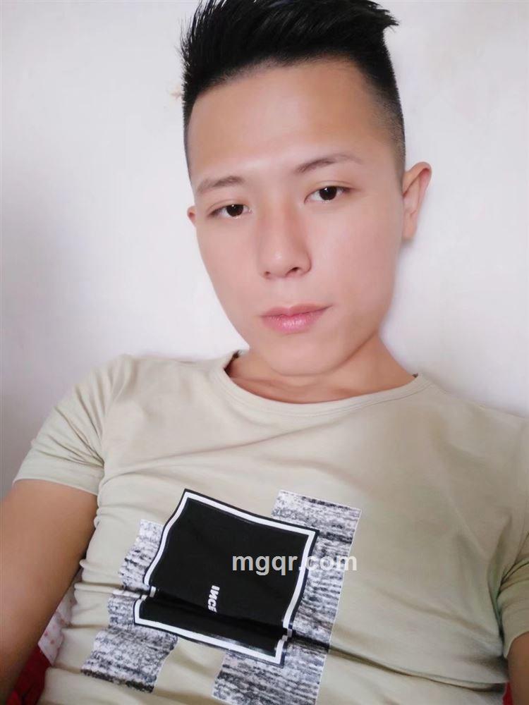 爱就一个字的头像