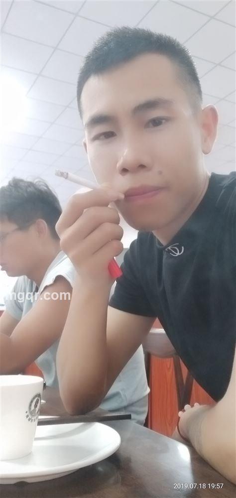 小余萧的头像