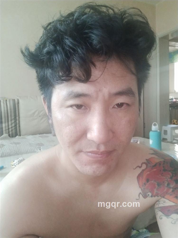 缄默么么的头像