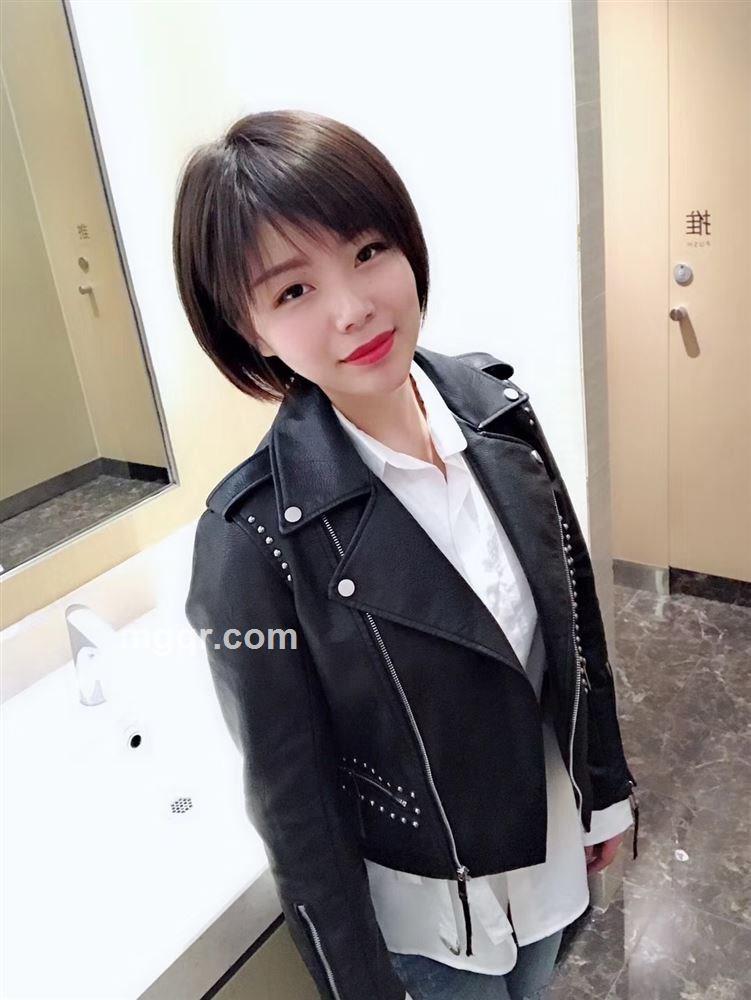 丹丹爱美丽的头像