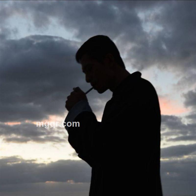 ★半梦半醒★的头像