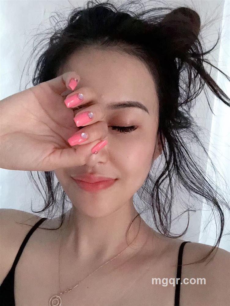 芳芳小妞的头像